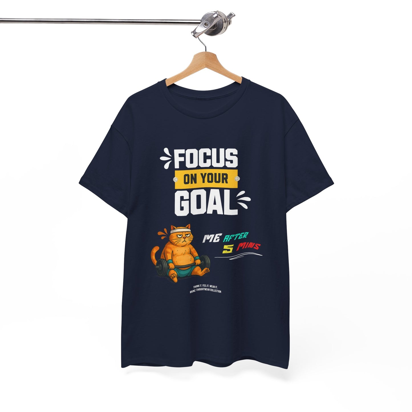 Focus on Your Goal – Motivational T-shirt with a Sporty Cat