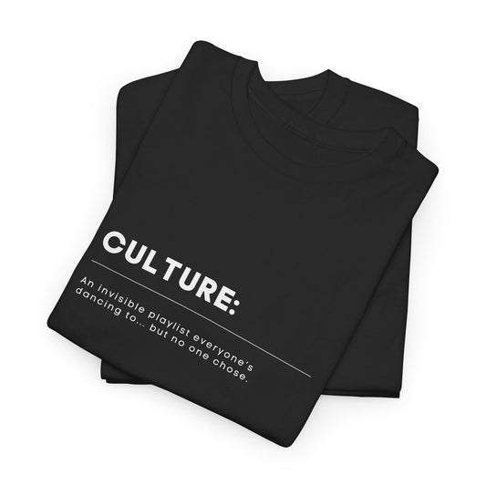 Minimalistische "CULTURE" T-shirt opgevouwen – premium katoen