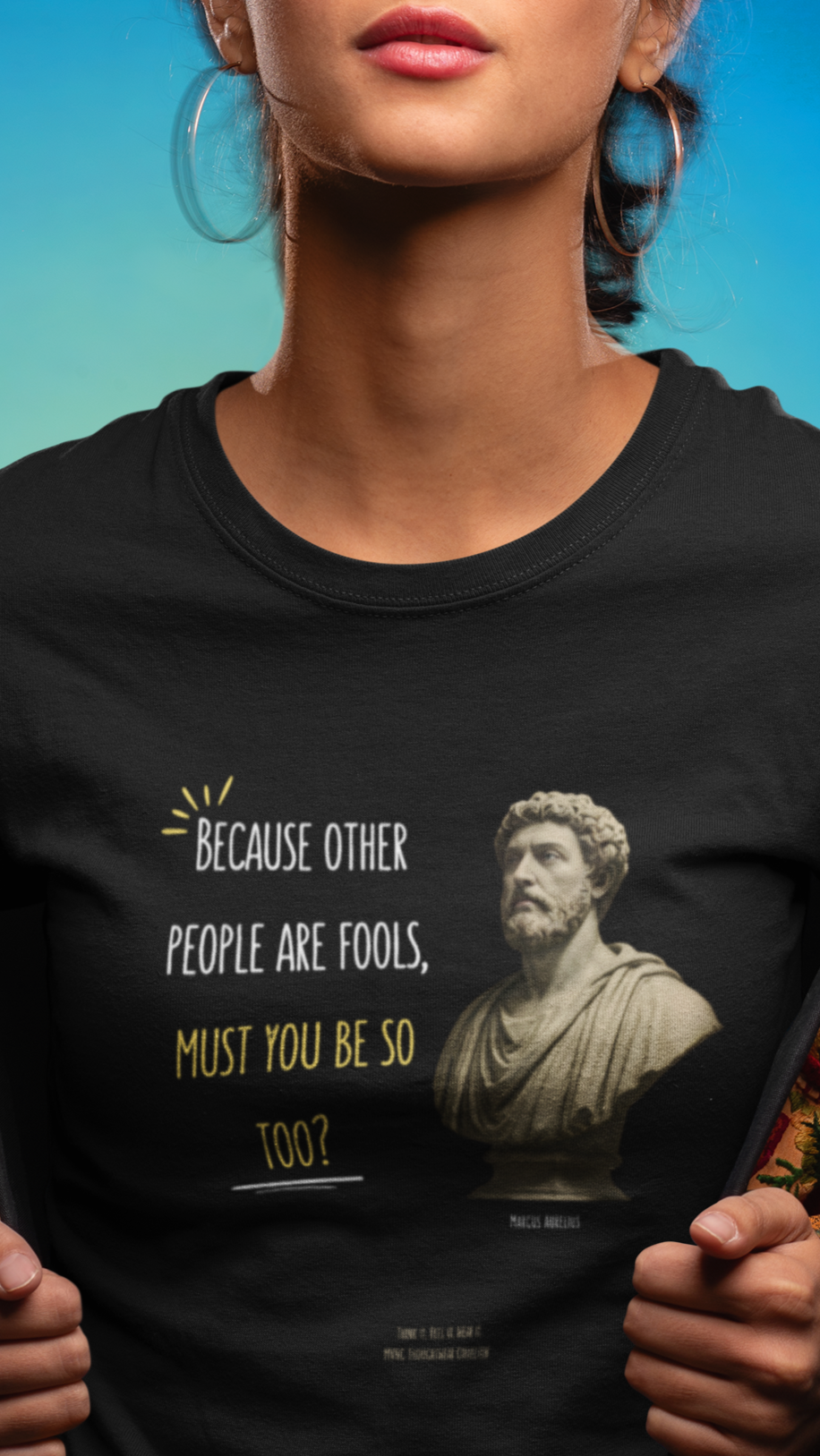 Zwarte T-shirt met citaat van Marcus Aurelius – stoïcijnse filosofie